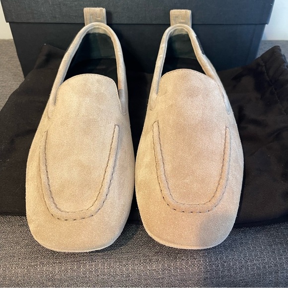 Versace Men’s Villa Leather Drivers Shoes in Sand,  Size 8 - NWT main image 8